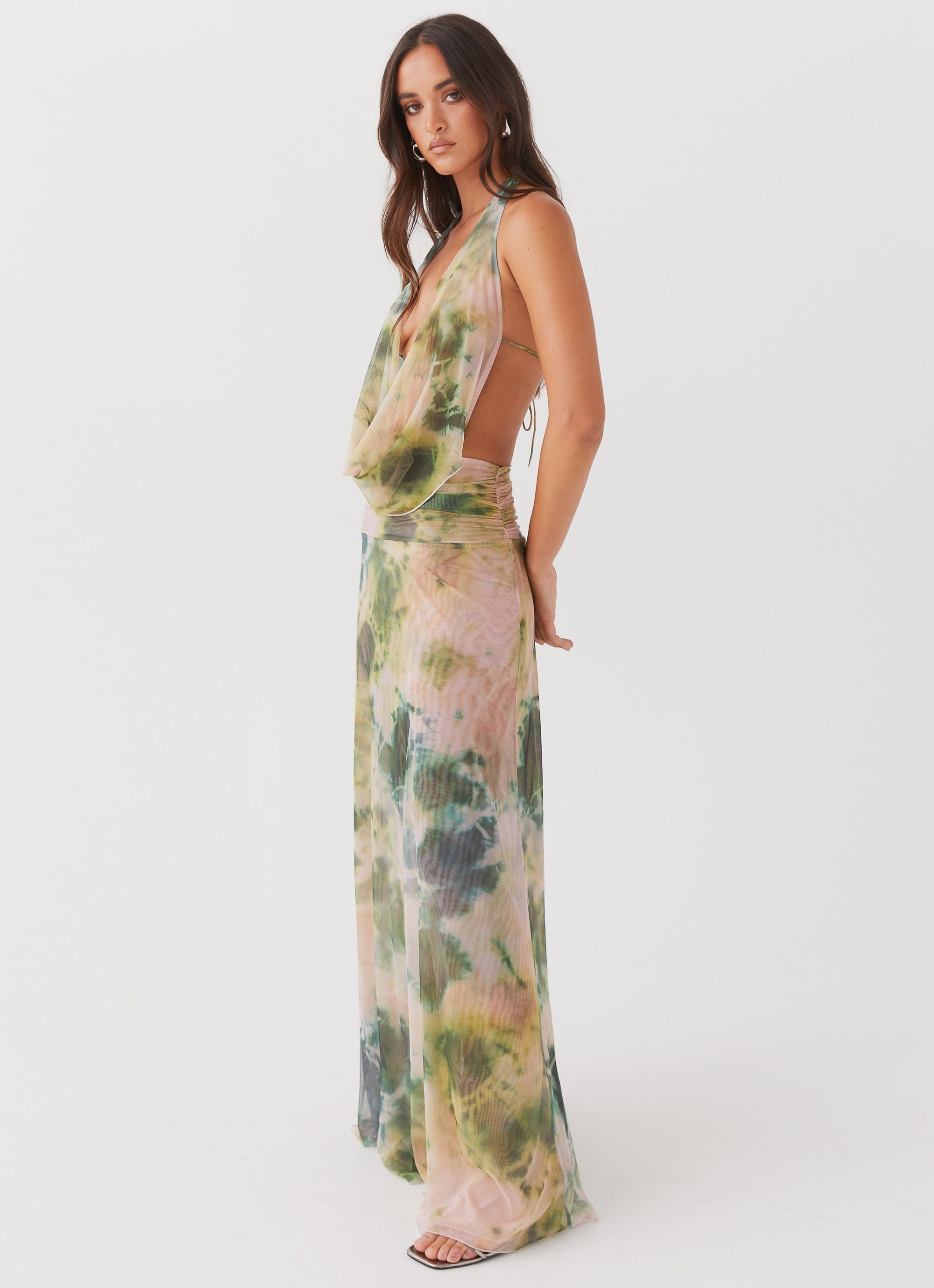FLORAL MAXI DRESS